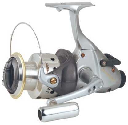 Okuma Avenger Baitfeed Reel 6+1 BB 4.5:1 12Lb/390Yd